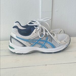 ASICS Gel Tech Walker Neo White and Light Blue Athletic Sneakers 8.5